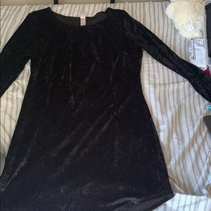 Black soft dress
